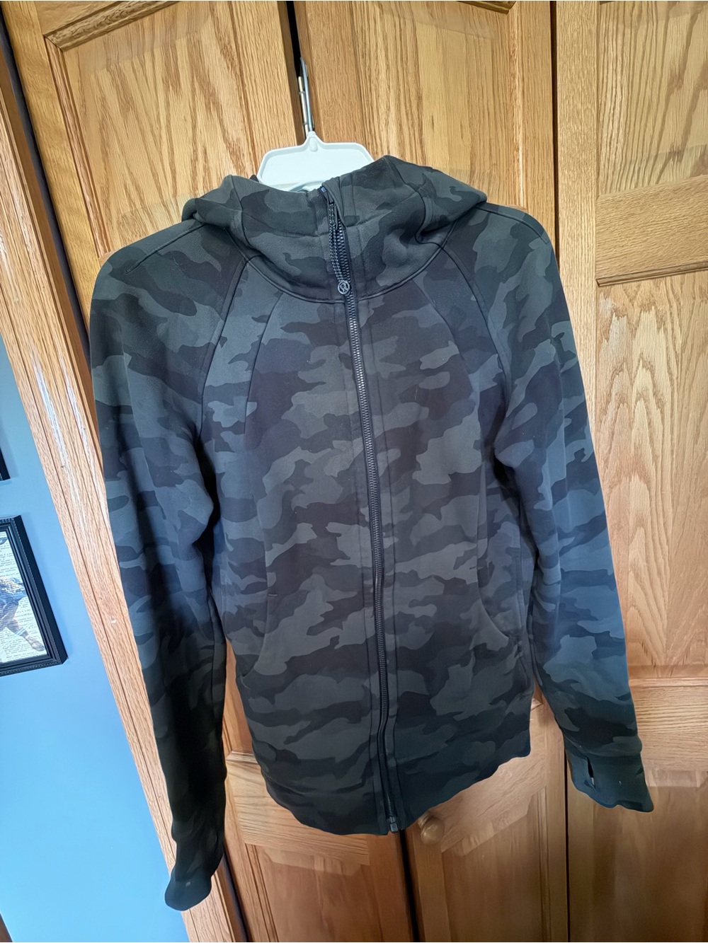 lululemon athletica Women’s Camo Full-Zip Scuba Hoodie